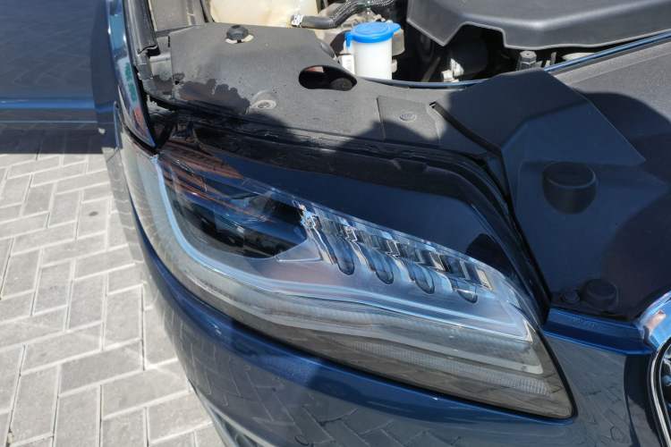 Used Lincoln MKZ 2018 2.0T Luxury Edition
