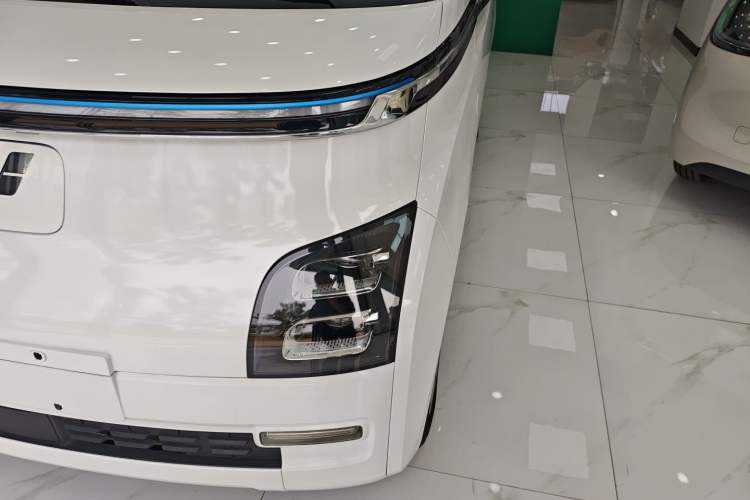 Used Wuling Air ev 2023 - Four Seats - Advanced Edition
