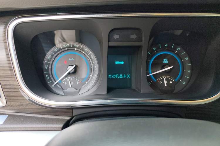 Used Buick GL8 2013 3.0L GT Luxury Business Haoya Edition Instrument Cluster