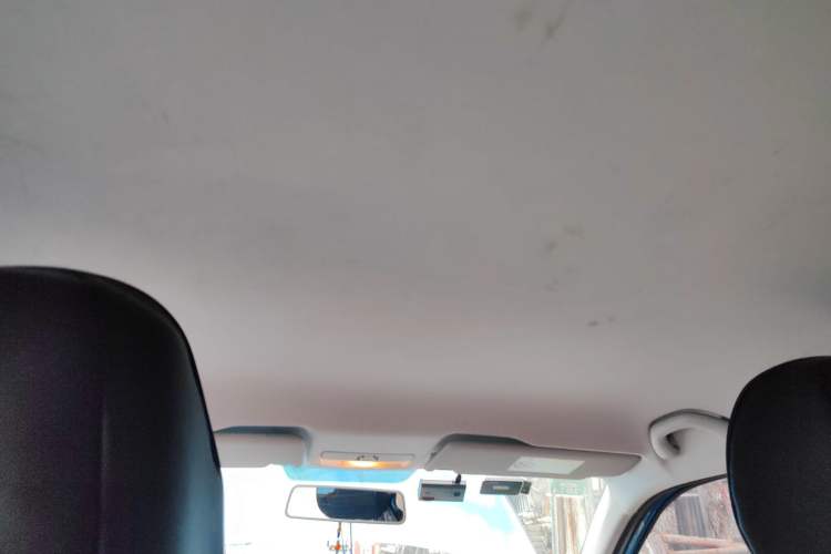 Used Skoda Fabia 2015 1.4L Manual Front-Wheel Drive Model