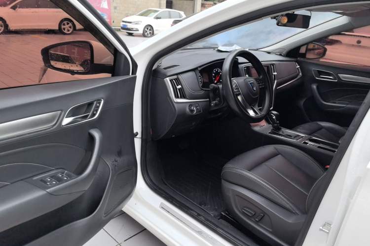 Used Roewe i6 2018 20T Automatic Flagship Edition