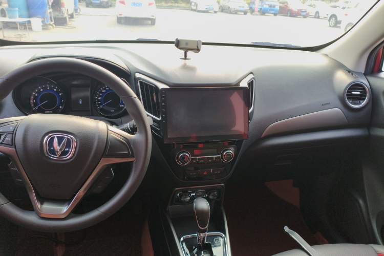 Used CHANGAN CS15 2016 1.5L Automatic Fashion Edition
