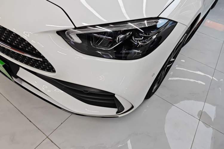 Used Mercedes-Benz C-Class 2024 Facelifted C-Class 260 L Night Edition Sports Version Left Front Headlight