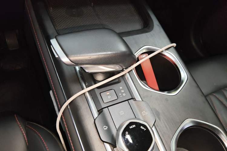 Used CHANGAN CS55PLUS 2022 2nd Generation 1.5T DCT Navigation Edition Gear Lever