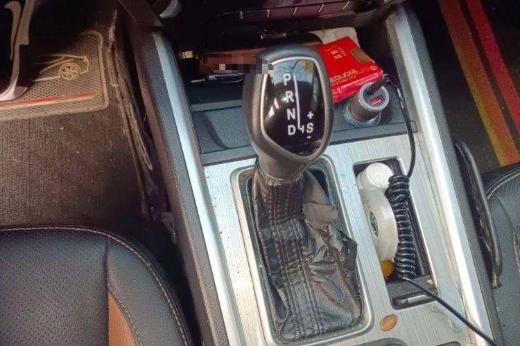 Used Geely Auto Vision X6 2016 1.3T CVT Flagship Model