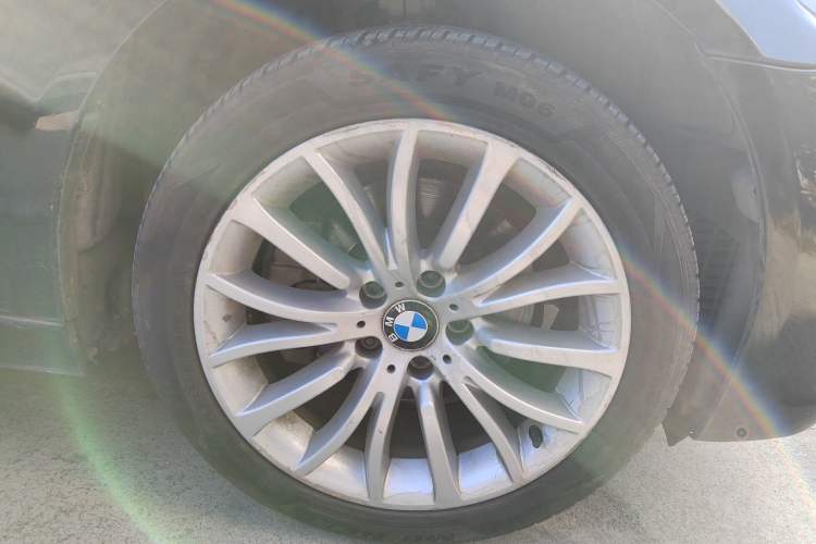 Used BMW 5 Series 2014 525Li Luxury Design Package