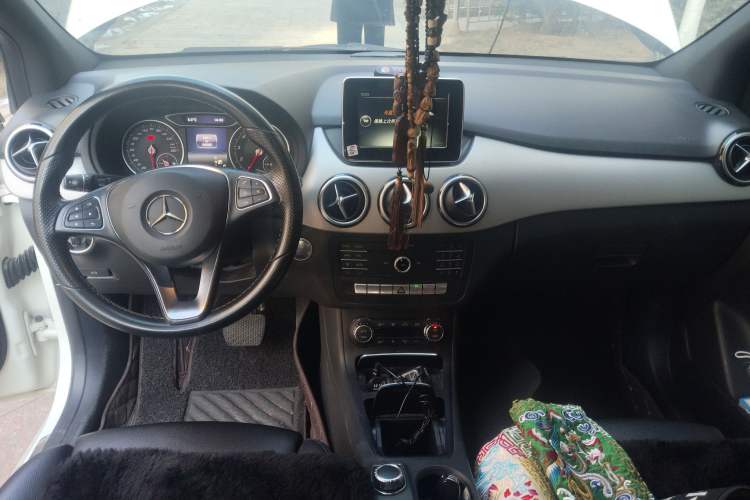 Used Mercedes-Benz B-Class 2015 B 200 Fashion Model