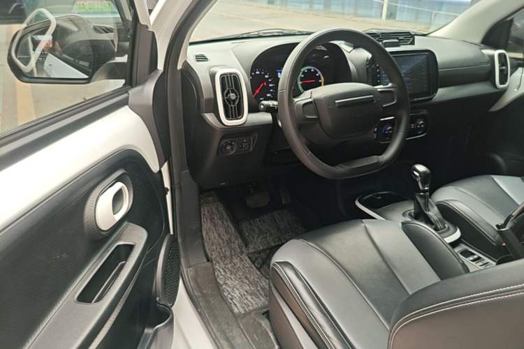 Used Roewe Clever 2022 311km QiQi BoBo Edition