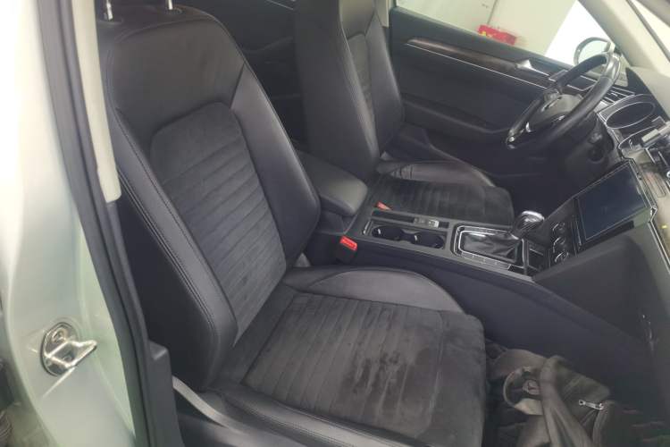 Used Volkswagen Magotan 2017 330TSI DSG Luxury Model