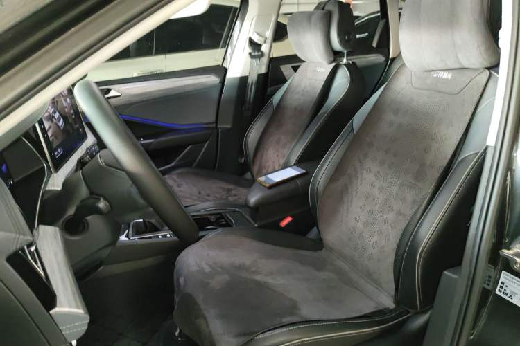 Used Volkswagen Sagitar 2023 300TSI DSG Excellence Edition
