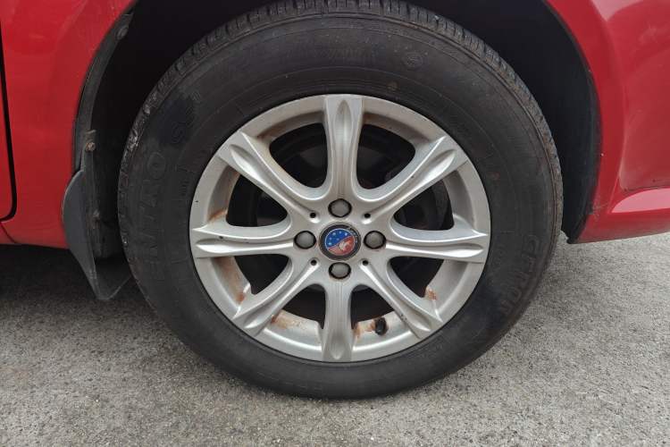 Used Geely Auto Diamond 2013 1.5L Manual Entry-Level Model
