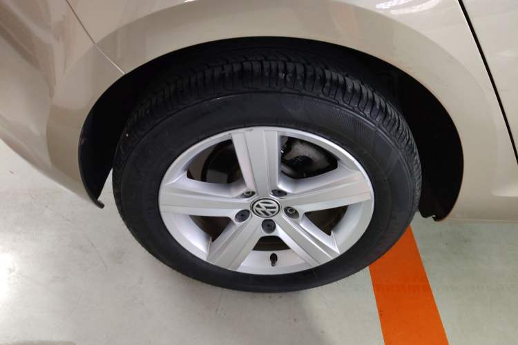 Used Volkswagen Golf 2017 230TSI Automatic Comfort Edition – Celebrating Milestone of One Million Units
