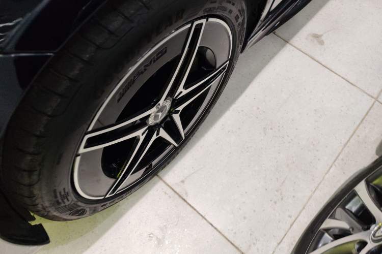 Used Mercedes-Benz C-Class 2023 C 260 L Bright Night Sports Edition Exterior 4