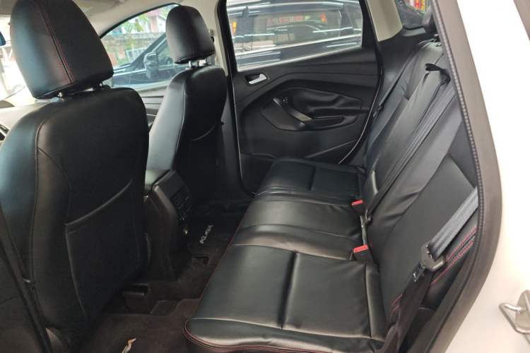 Used Ford Kuga 2015 1.5L GTDi Two-Wheel-Drive Comfort Model