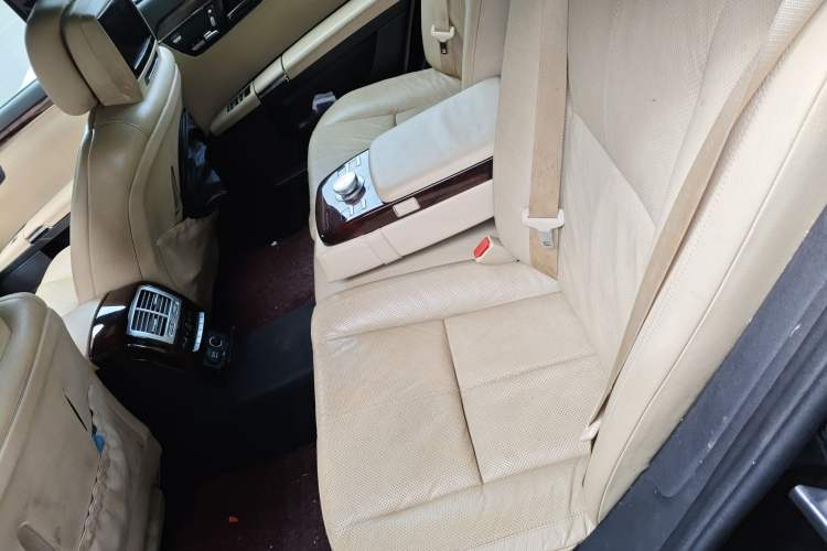 Used Mercedes-Benz S-Class 2008 S 350 L Luxury Model
