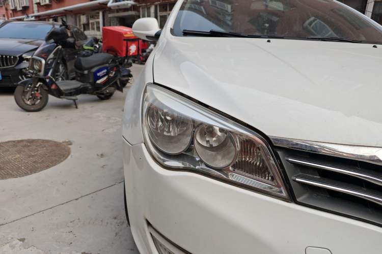 Used Roewe 350 2011 350S 1.5L Manual Xunchi Edition