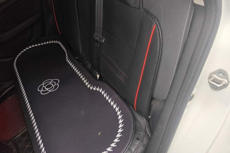 Used FAW Junpai CX65 2018 1.5L Manual Comfort Model Left Rear Seat