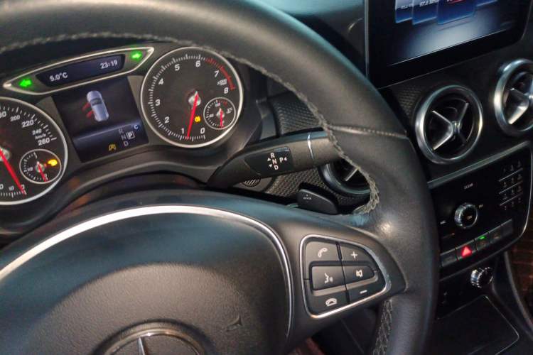 Used Mercedes-Benz A-Class (Import) 2018 A 200 Dynamic Edition
