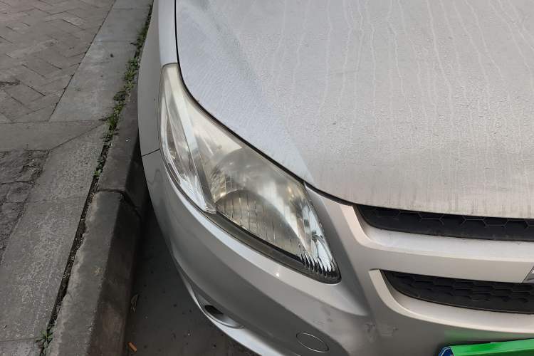 Used Chevrolet Sail 2013 Sedan 1.2L Manual Fashionable Happiness Edition