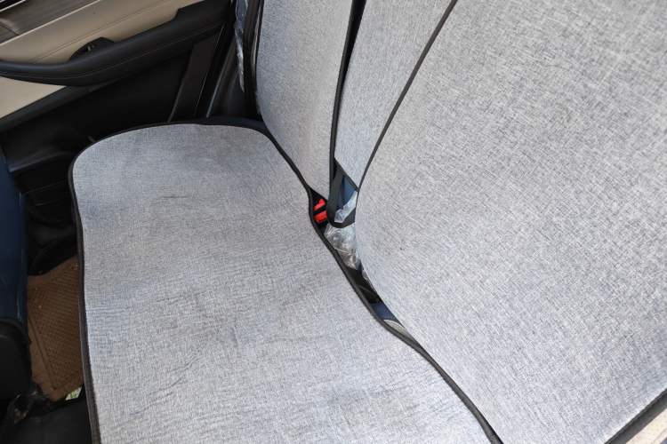 Used Chery Tiggo 5x 2023 1.5L Manual Fashion Edition Left Rear Seat