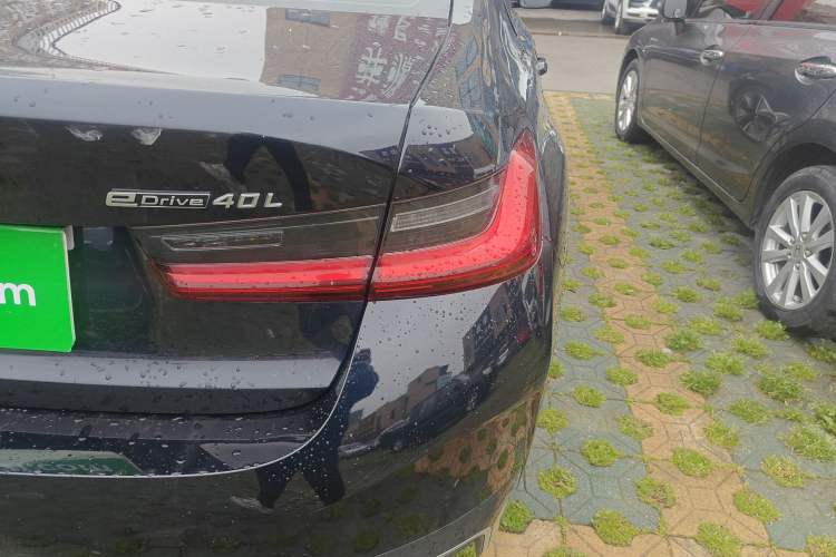 Used BMW i3 2023 eDrive 40 L Midnight Sports Package