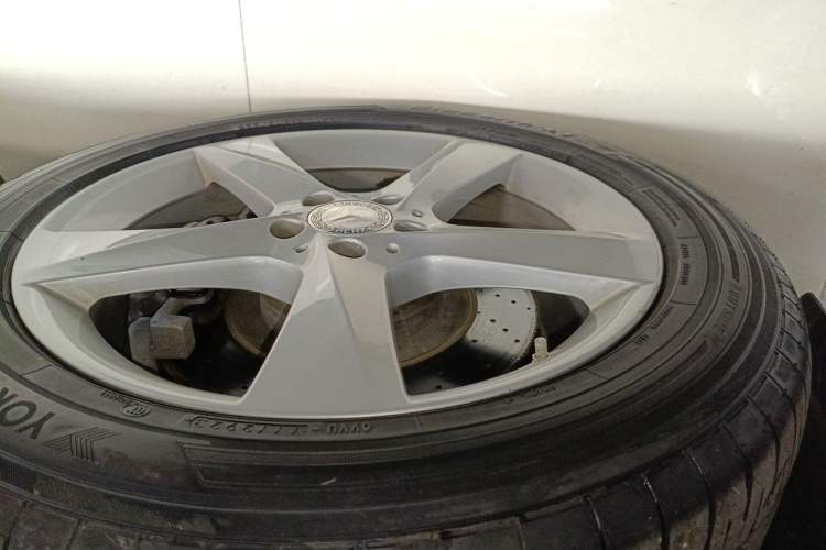 Used Mercedes-Benz M-Class 2014 ML 320 4MATIC
