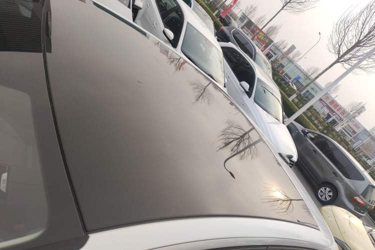 Used Volkswagen ID.7 VIZZION 2024 AIR model Roof