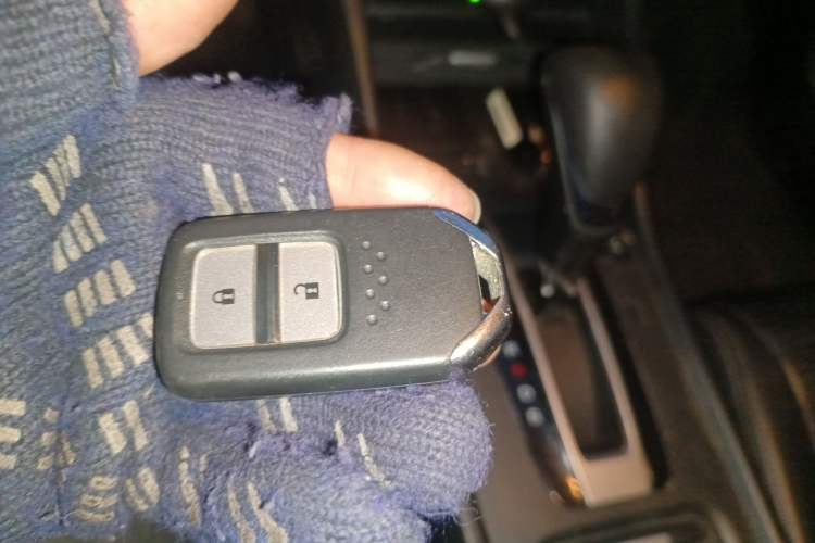 Used Honda Jade 2014 1.8L CVT Luxury Edition 5 seats