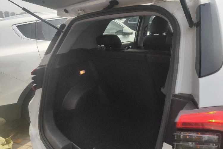 Used Chery Tiggo 5x 2019 1.5L CVT Smart Joy Edition Trunk