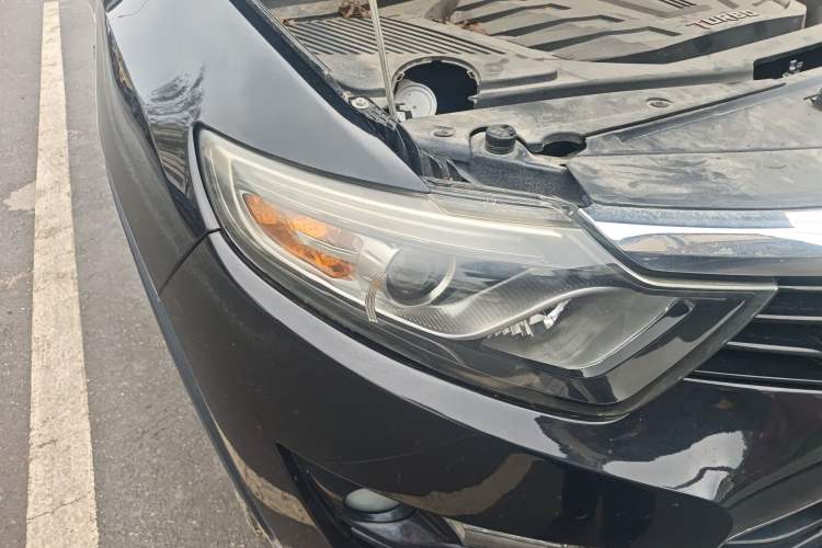 Used Soueast DX7 2015 1.5T Manual Luxury Model Right Front Headlight