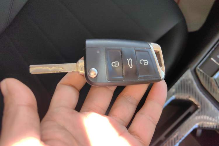 Used Volkswagen Lavida 2021 1.5L Automatic Comfort Edition