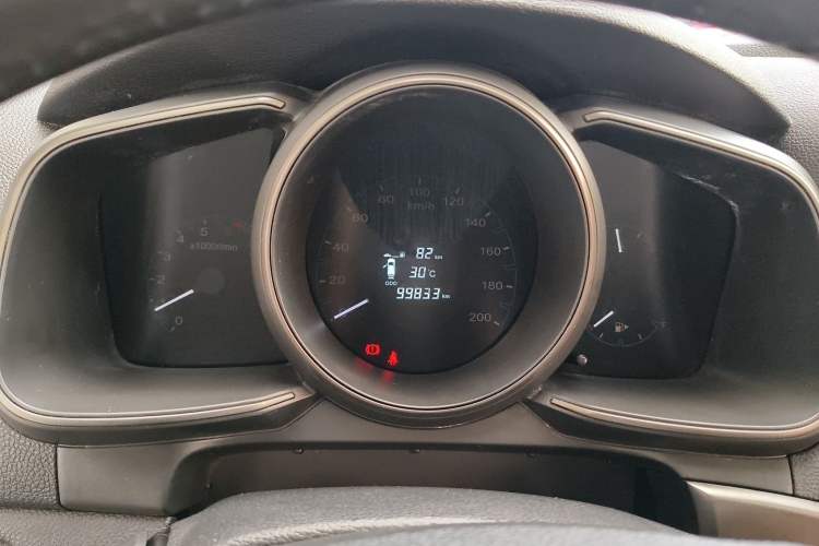 Used CHANGAN OSHAN CX70 2016 1.6L Manual Luxury Model
