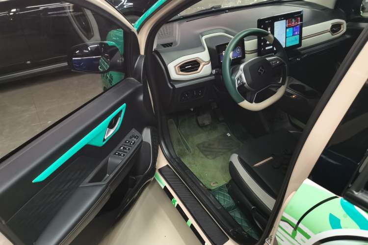 Used SOL E10X 2023 Anniversary Edition 301km Four-Leaf Clover 36kW
