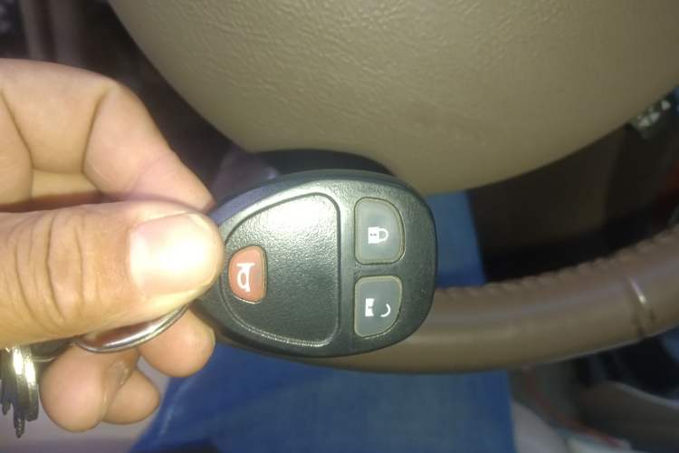 Used Buick GL8 2011 2.4L LT Executive Edition
