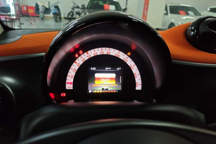 Used smart fortwo 2015 1.0L 52 kW Hardtop Passion Edition
