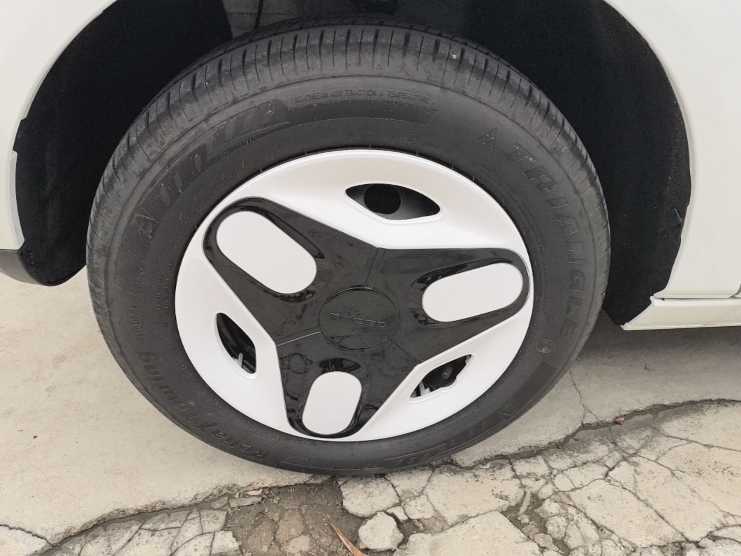 Geely Galaxy Panda 2025 210 km – Yuanqi Bear — снимка 10