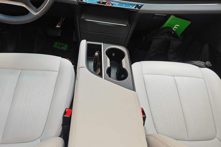 Used Buick GL8 2025 Lu Zun Smart Enjoyment Edition
