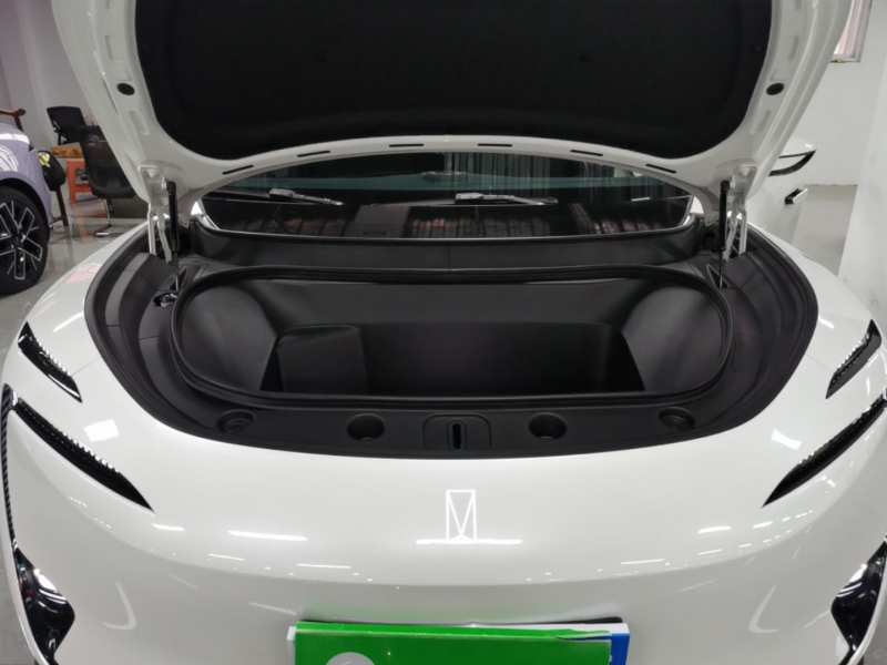 Used Avatr 11 2025 Max All-Electric Four-Wheel Drive — 19