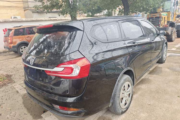 Used Baojun 310W 2017 1.2L Manual Value Edition China V