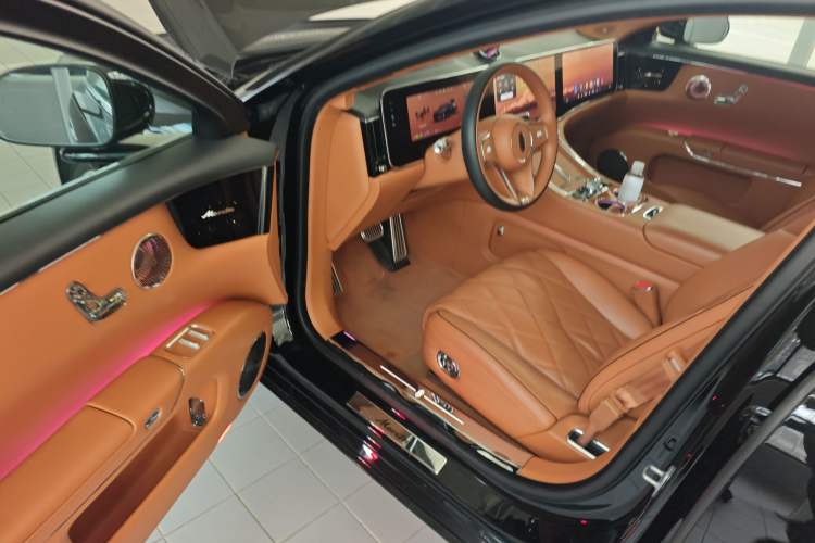 Used Hima S800 2025 Model, Range-Extended Starlight Premium Edition, 5 Seats Driver Seat