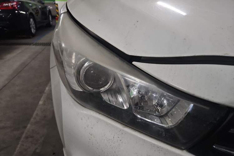 Used GAC Trumpchi GA3S Vision 2014 1.6L Automatic Luxury ESP Version
