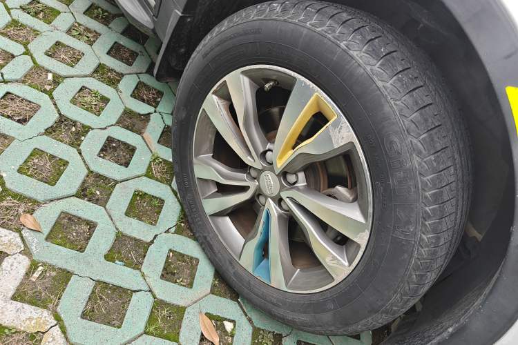 Used Geely Auto Emgrand X7 Sport 2016 1.8TD Automatic ZhiZun Version