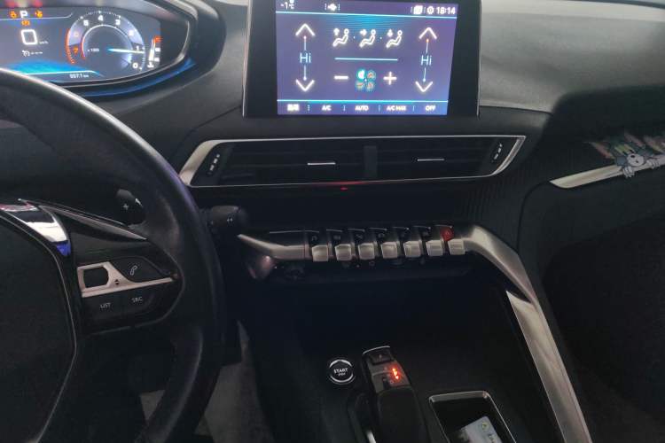 Used Peugeot 5008 2017 380THP 7-Seater Elite Edition
