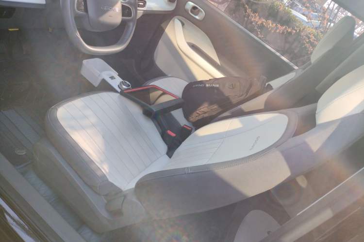 Used Geely Galaxy Panda 2025 210km Panda Kart Left Front Seat