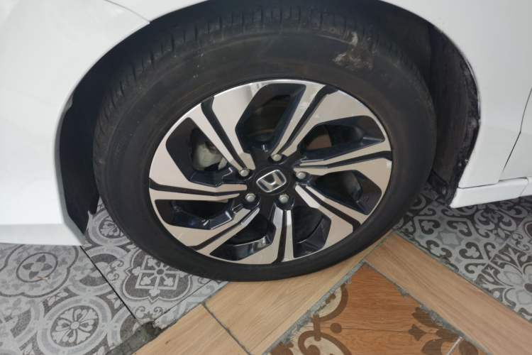 Used Honda Crider 2016 1.8L CVT Luxury Edition
