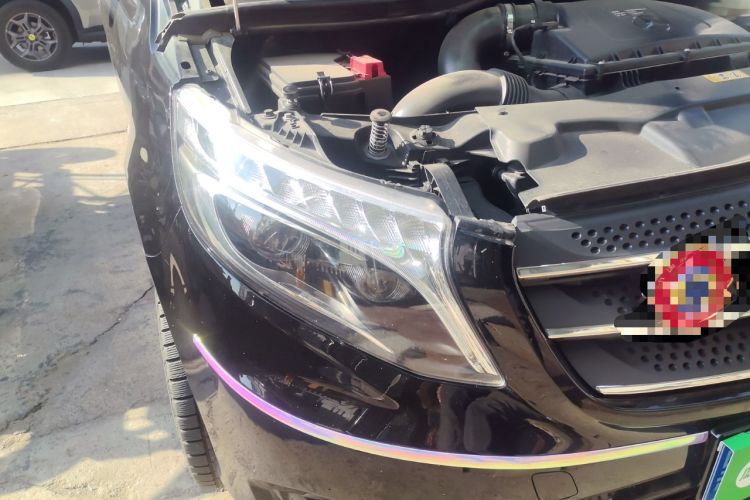 Used Mercedes-Benz Vito 2018 2.0T Elite Version 7 Seats China V Emission Standard
