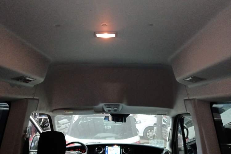 Used Iveco Eurocargo 2021 3.0T Automatic Super-Rui Long Wheelbase Short Overhang High Roof Manual Doors F1C