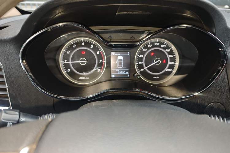 Used Baojun 560 2015 1.8L Manual Elite Edition