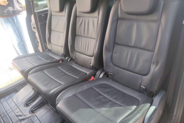 Used Volkswagen Sharan 2015 1.8TSI Comfort Model