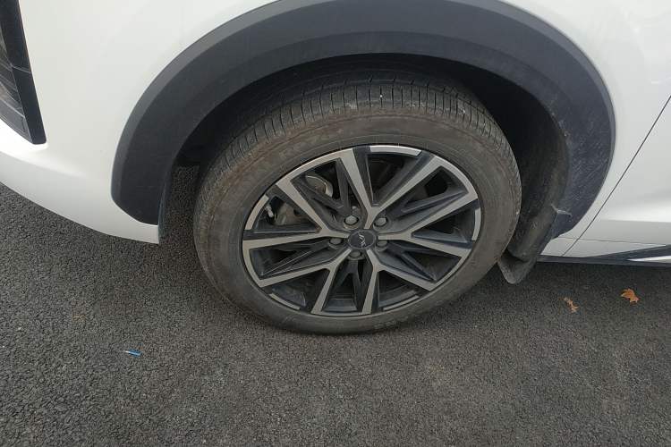 Used JAC X8 E 2024 Home Edition 7-Seater
